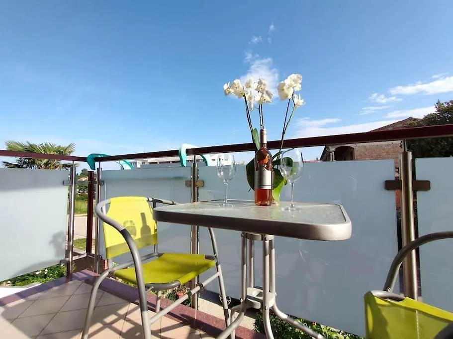 Cozy And Quiet Apartment Kercan With Free Bike Use Rovinj