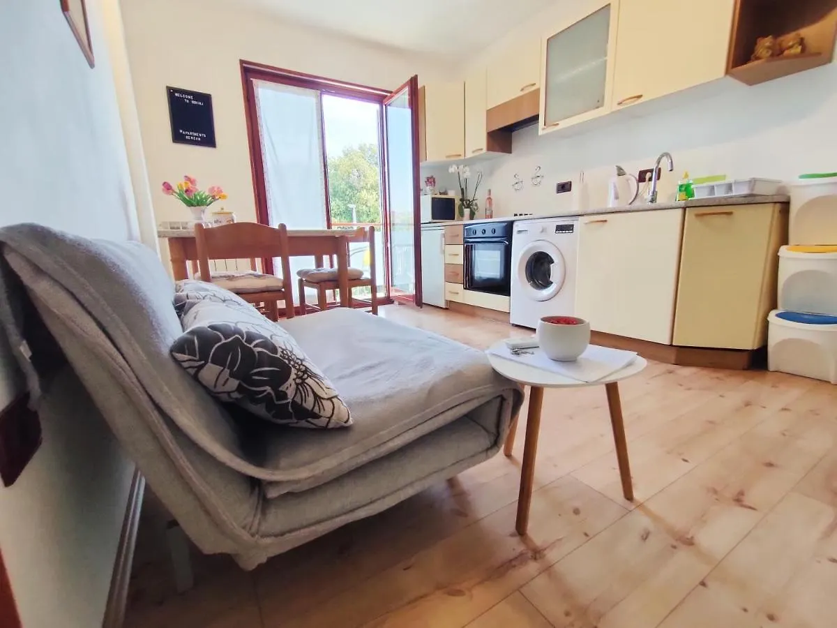 Cozy And Quiet Apartment Kercan With Free Bike Use Rovinj 0*,  Croatia